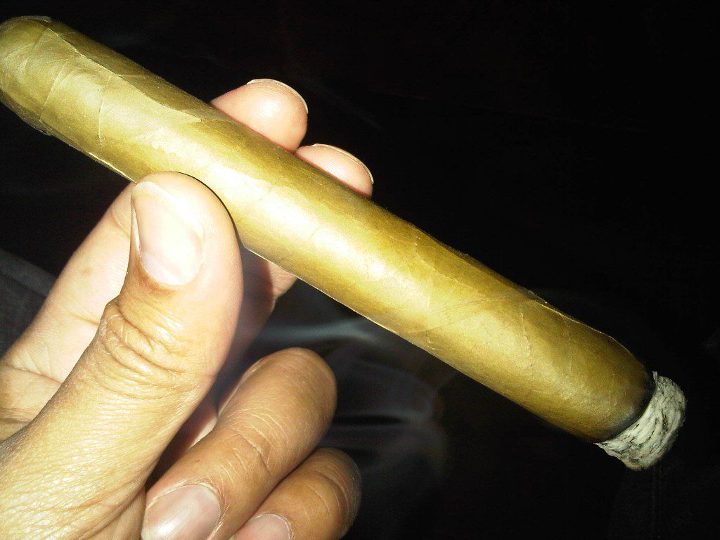 Rocky Patel The Edge Candela Toro Cigar Review