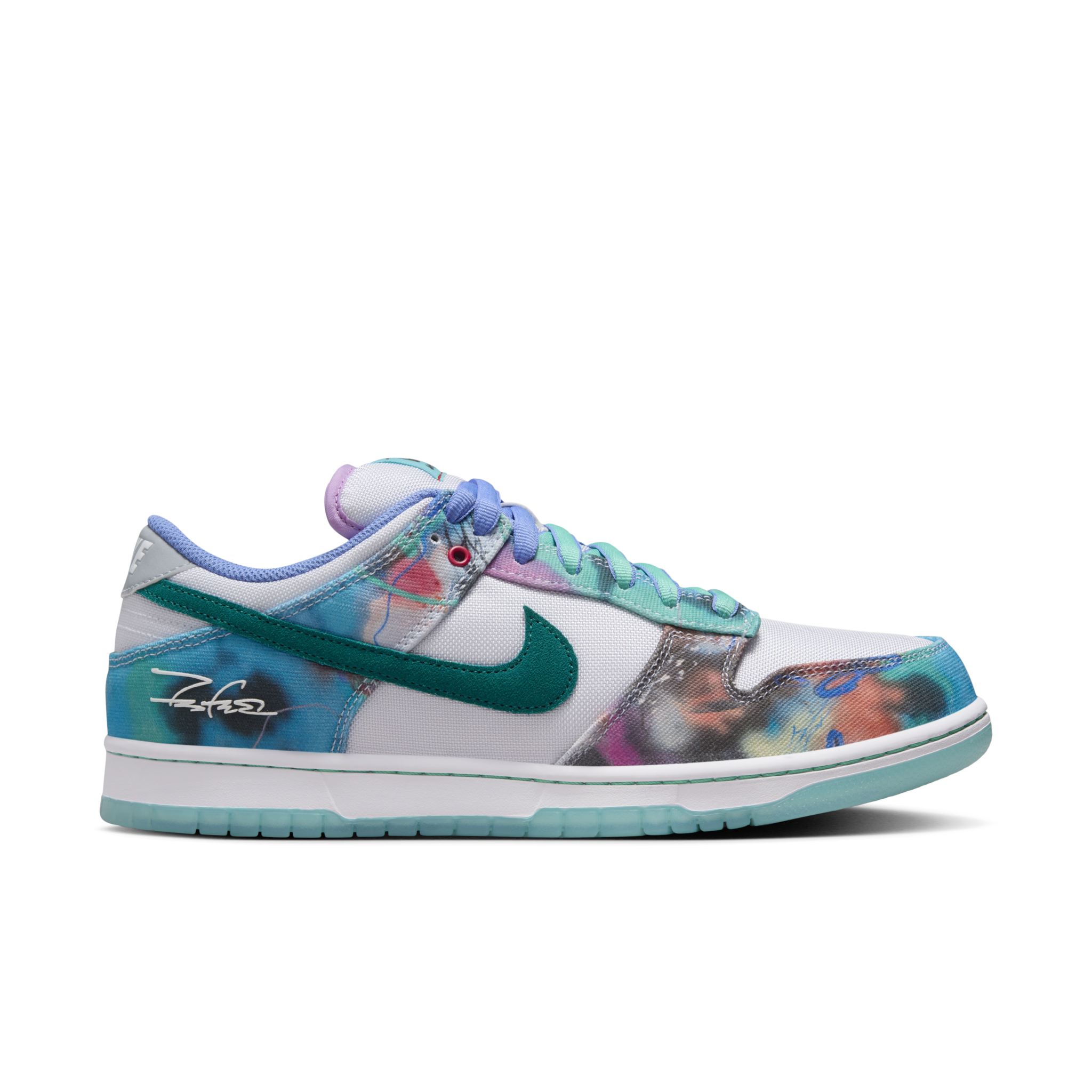 Futura Laboratories Nike SB Dunk Low Sneaker - Flawless Crowns