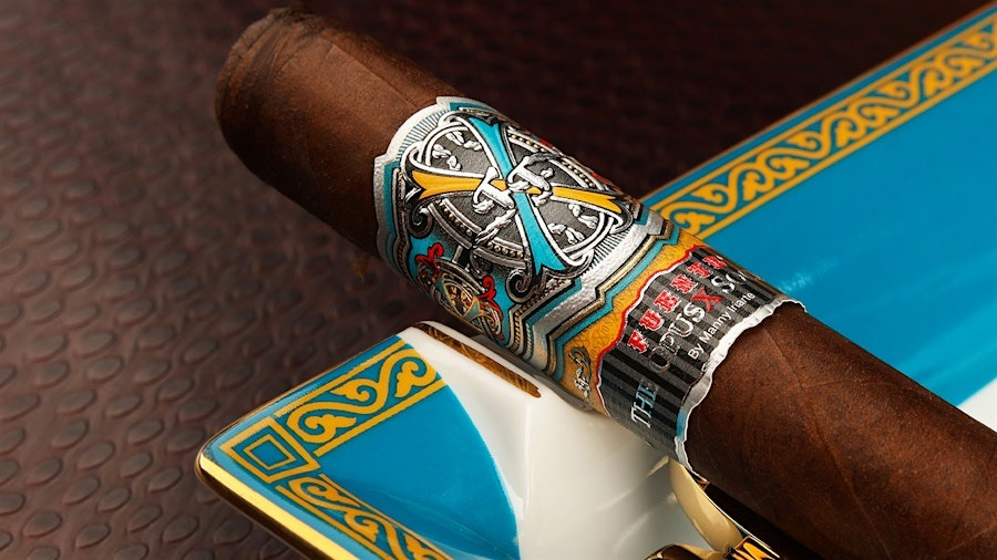 Fuente Fuente OpusX Society Cigar