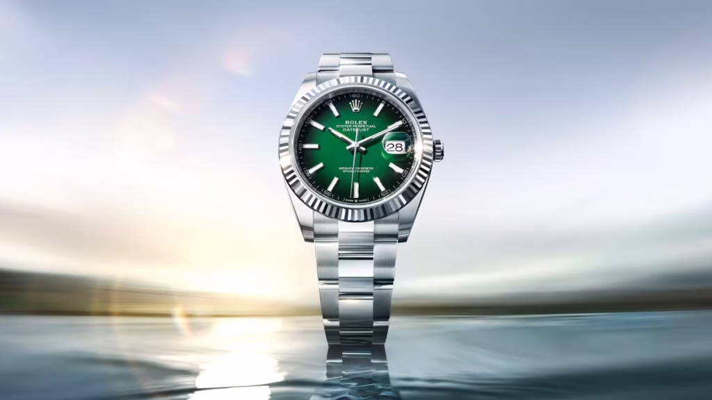 Rolex Datejust 41 in Oystersteel and white gold with green ombré dial, fluted bezel, and Oyster bracelet.